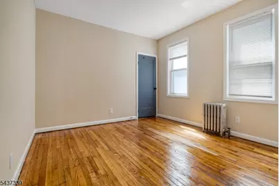 98 Delmar Pl, Irvington, NJ 07111 - Photo 14