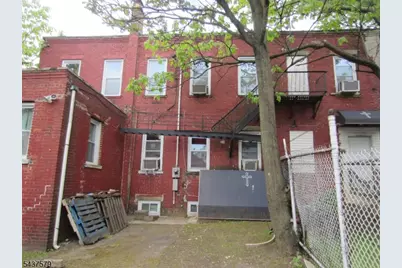130 S 6th St, Newark, NJ 07103 - Photo 1