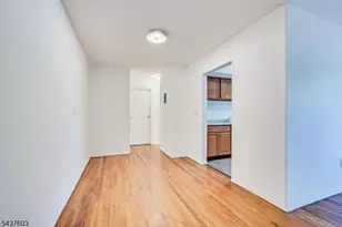 55 Gill Ln, Woodbridge Township, NJ 08830 - Photo 10