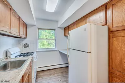 55 Gill Ln, Woodbridge Township, NJ 08830 - Photo 14