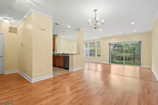260 Riverwalk Way, Clifton, NJ 07014 - Photo 4
