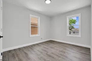 956 Adams Ave, Elizabeth, NJ 07201 - Photo 18