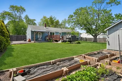 30 Manville Blvd, Bridgewater, NJ 08807 - Photo 24