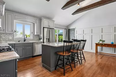 30 Manville Blvd, Bridgewater, NJ 08807 - Photo 4