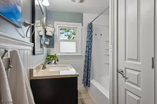30 Manville Blvd, Bridgewater, NJ 08807 - Photo 16