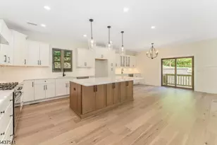 8 Church St, Stockton, NJ 08559 - Photo 4