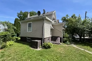 22 Drake St, Bound Brook, NJ 08805 - Photo 2