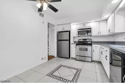 23 Colonial Dr, Bayonne, NJ 07002 - Photo 8