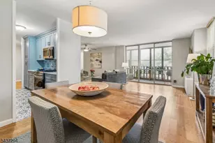 530 Valley Road C00, Montclair, NJ 07043 - Photo 4