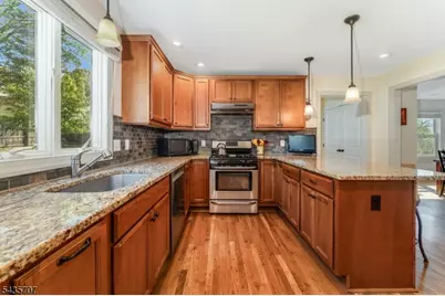 5 Marudy Dr, Clinton, NJ 08809 - Photo 18