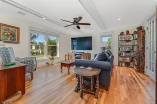 5 Marudy Dr, Clinton, NJ 08809 - Photo 8