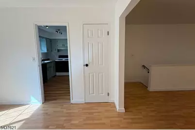 470 Valley Rd #3, Montclair, NJ 07043 - Photo 8