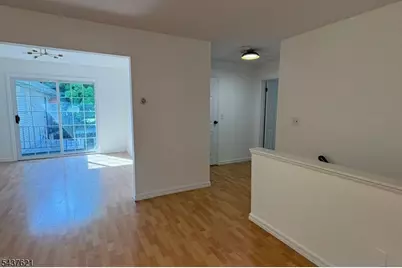 470 Valley Rd #3, Montclair, NJ 07043 - Photo 4