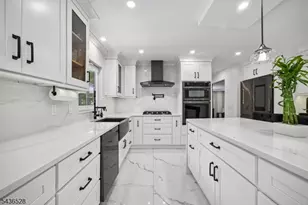 36 Ivy Pl, Wayne, NJ 07470 - Photo 10