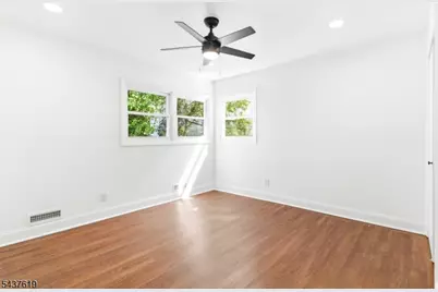 135 Kenzel Ave, Nutley, NJ 07110 - Photo 20