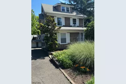 9 Laurel Pl, Montclair, NJ 07043 - Photo 1