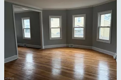 65 W Stearns St #2, Rahway, NJ 07065 - Photo 6