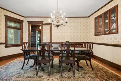 261 Beechwood Ave, Middlesex, NJ 08846 - Photo 10