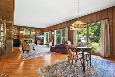 261 Beechwood Ave, Middlesex, NJ 08846 - Photo 12