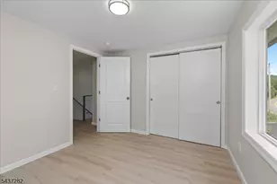 129 Owens Station Rd, Vernon, NJ 07418 - Photo 22