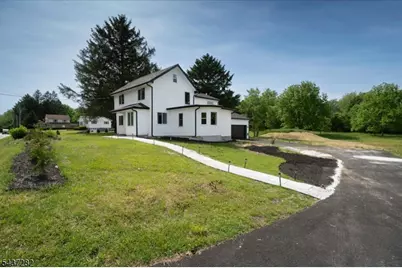 129 Owens Station Rd, Vernon, NJ 07418 - Photo 1
