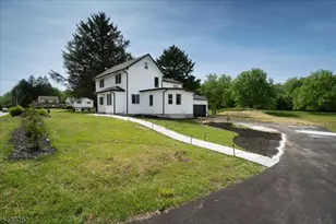 129 Owens Station Rd, Vernon, NJ 07418 - Photo 4