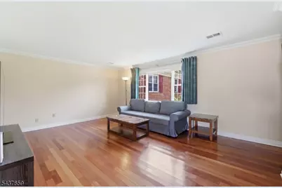 67-75 New England Ave #69b, Summit, NJ 07901 - Photo 2