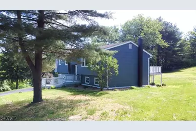 43 Courtland Dr, Wantage, NJ 07461 - Photo 4