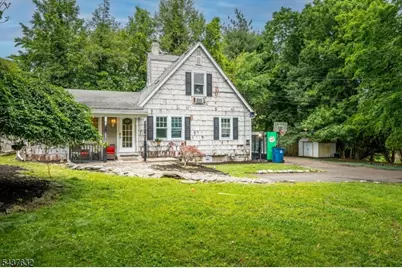 44 Lynwood Ave, Franklin Township, NJ 08823 - Photo 2