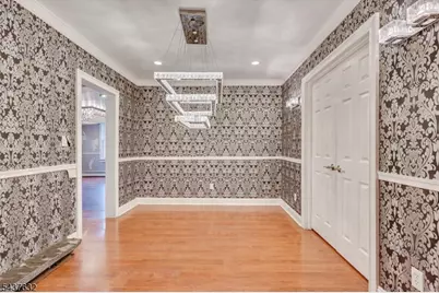 44 Lynwood Ave, Franklin Township, NJ 08823 - Photo 10