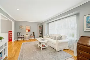 4 Ashley Ct, Morris Township, NJ 07960 - Photo 6