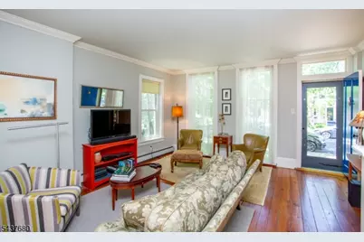 55 Elm St, Lambertville, NJ 08530 - Photo 6
