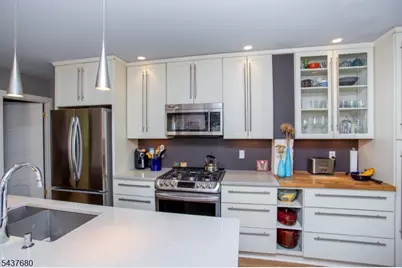 55 Elm St, Lambertville, NJ 08530 - Photo 14