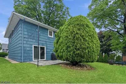 17 Arthur Dr, Rutherford, NJ 07070 - Photo 44