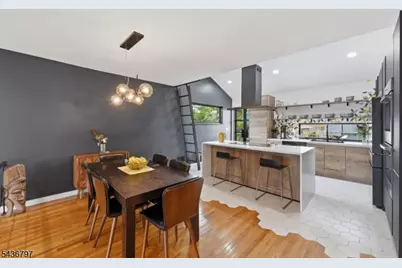 17 Arthur Dr, Rutherford, NJ 07070 - Photo 14