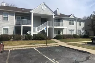 27 Townsend Ct, Franklin Township, NJ 08823 - Photo 12