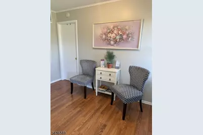231 Main St, Clinton Township, NJ 08833 - Photo 4