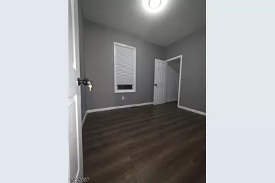 487 S 17th St #1, Newark, NJ 07103 - Photo 8