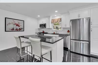 15 Judith Pl, Wayne, NJ 07470 - Photo 12