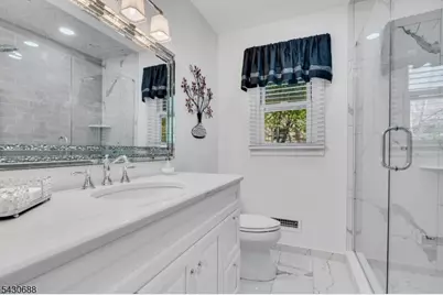 15 Judith Pl, Wayne, NJ 07470 - Photo 6