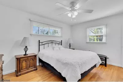 15 Judith Pl, Wayne, NJ 07470 - Photo 8