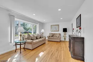 15 Judith Pl, Wayne, NJ 07470 - Photo 4