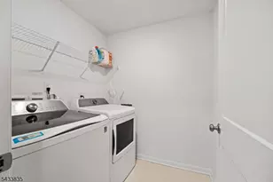 215 Park Ln, Dunellen, NJ 08812 - Photo 18