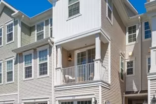 215 Park Ln, Dunellen, NJ 08812 - Photo 2