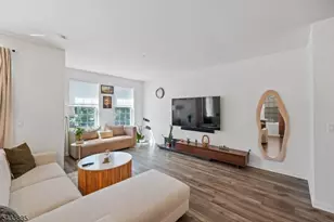 215 Park Ln, Dunellen, NJ 08812 - Photo 6