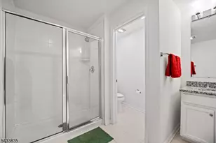 215 Park Ln, Dunellen, NJ 08812 - Photo 24