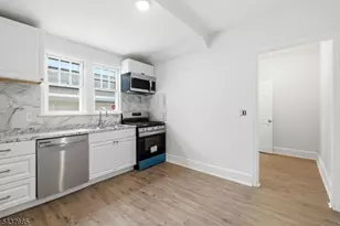 30 W Somerset St, Raritan, NJ 08869 - Photo 8