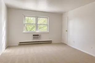 807 Eves Dr 3Q, Hillsborough Township, NJ 08844 - Photo 6