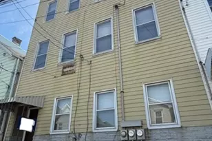 35 Vincent St, Newark, NJ 07105 - Photo 2