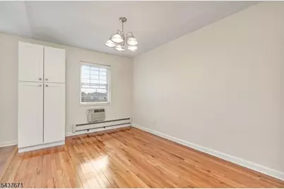 11B W Roselle Ave #B, Roselle Park, NJ 07204 - Photo 14